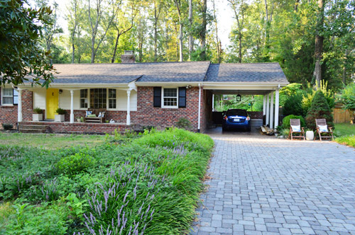 Caport Light After Car Far