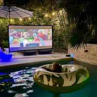 Hosting An Outdoor Movie Night – All Of The Equipment You Need For Under $200